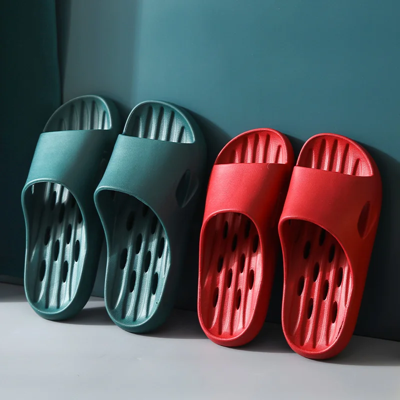 Женские Мужские тапочки для ванной комнаты, нескользящая быстросохнущая летняя обувь, массажные тапочки для ног, мягкие горки для душа для любителей EVA Изображение 1